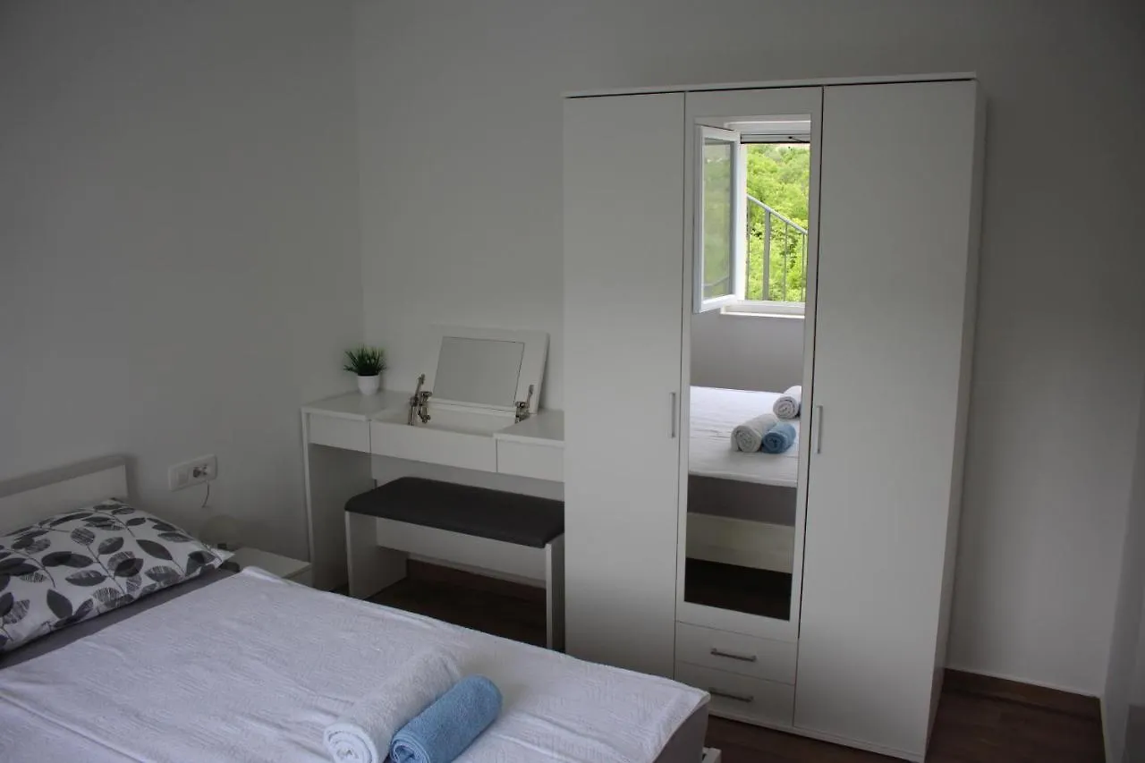 Apartments Bonaca Rovanjska