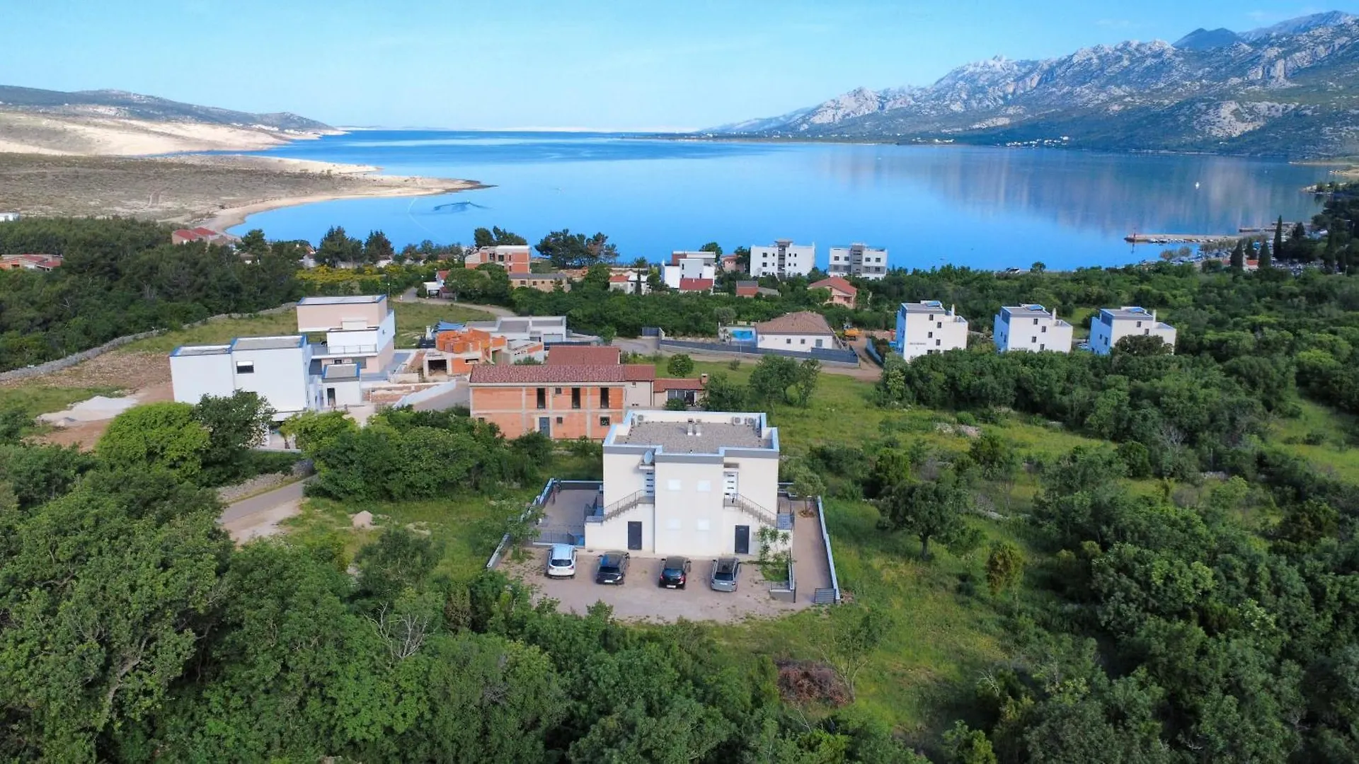 Apartments Bonaca 洛瓦尼斯卡