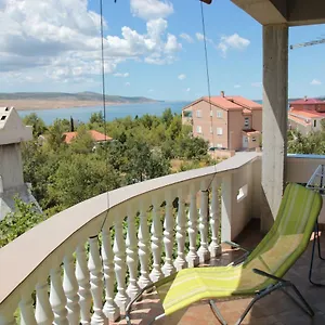 Irina Apartamento